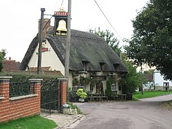 The Bell Inn, Chearsley - geograph.org.uk - 65466.jpg